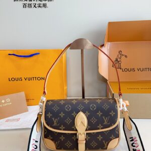Lady's bag