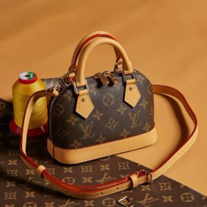 Lady's bag
