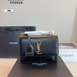 Lady's bag