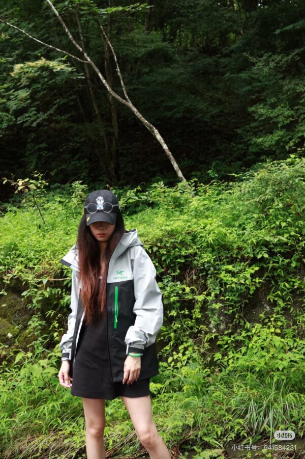Coat - 图片 4