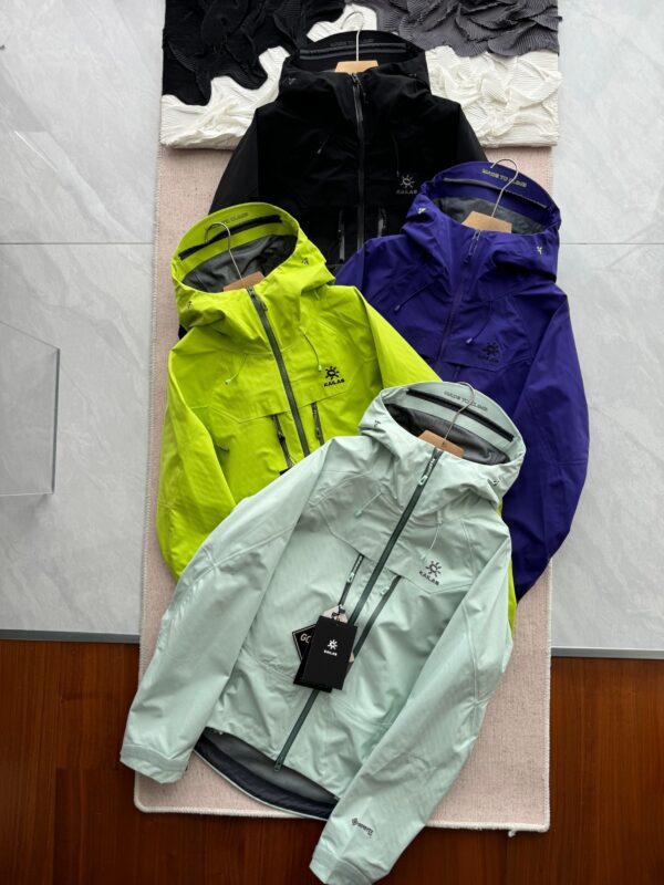 Coat - 图片 2