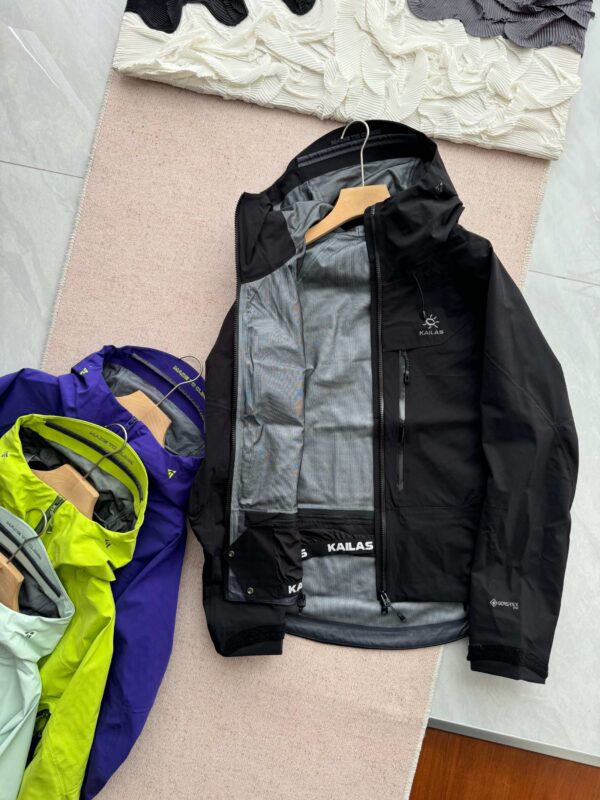 Coat - 图片 4