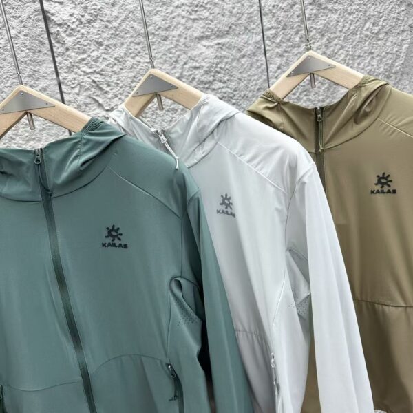Coat - 图片 6