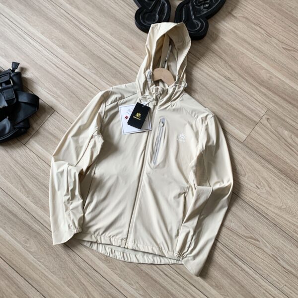 Coat - 图片 3