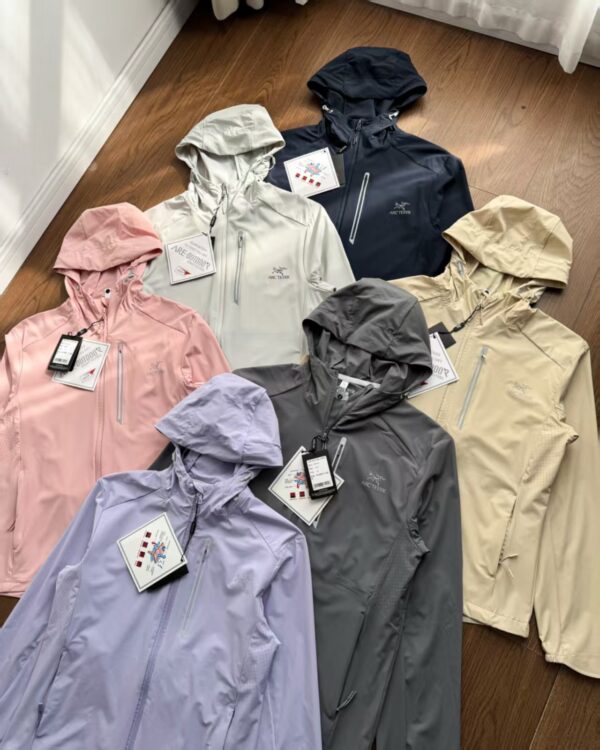 Coat - 图片 4