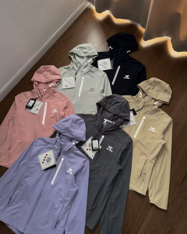 Coat - 图片 5