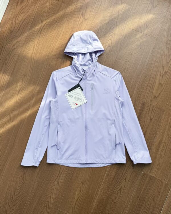 Coat - 图片 3