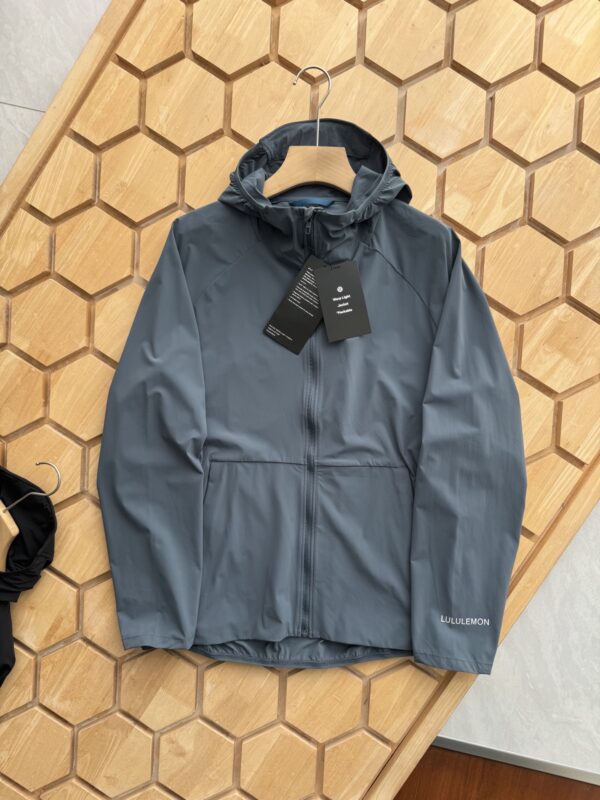 Coat - 图片 9