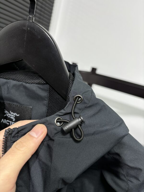 Coat - 图片 9