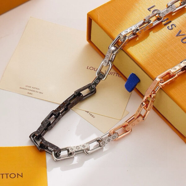 Accessories - 图片 8