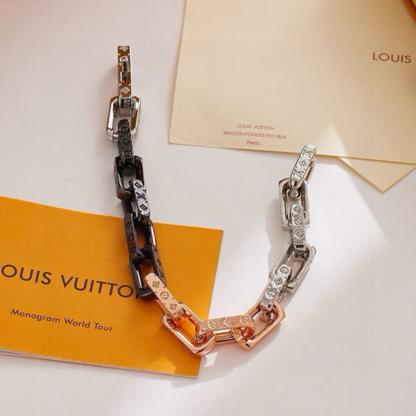 Accessories - 图片 5