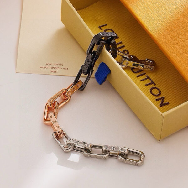 Accessories - 图片 6