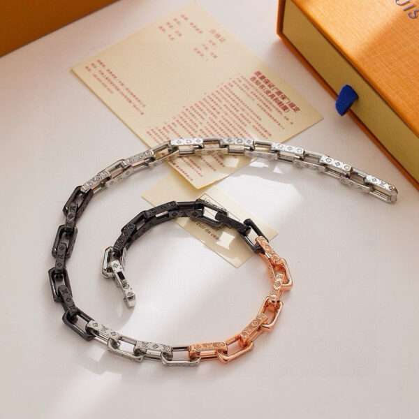 Accessories - 图片 10