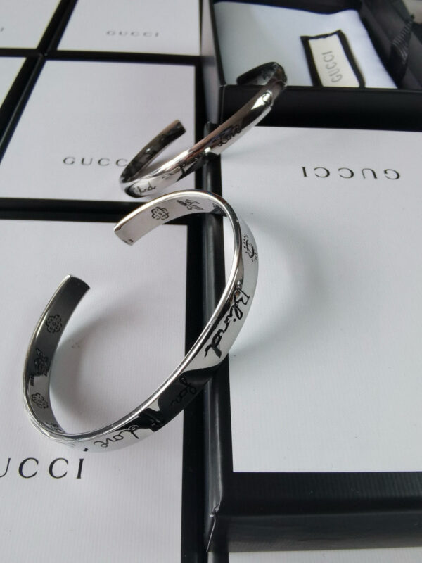 Accessories - 图片 8
