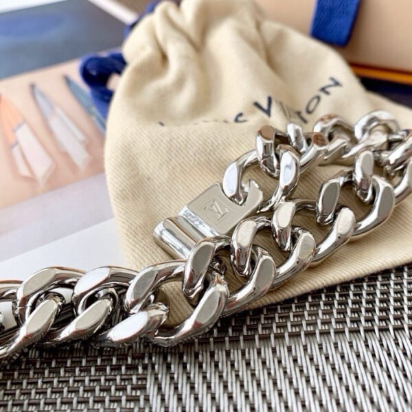 Accessories - 图片 6