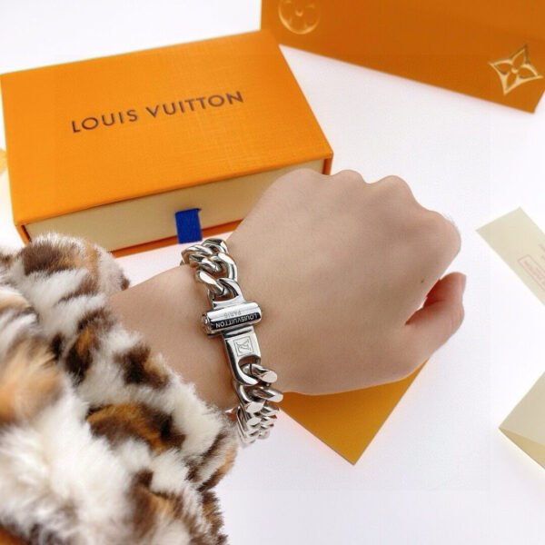Accessories - 图片 19
