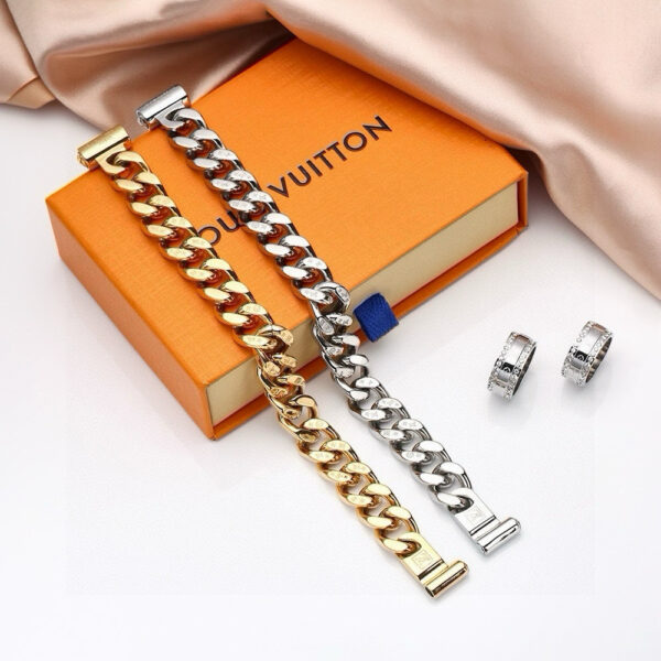 Accessories - 图片 23
