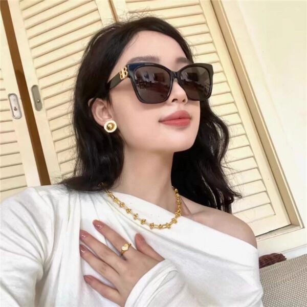 Accessories - 图片 12