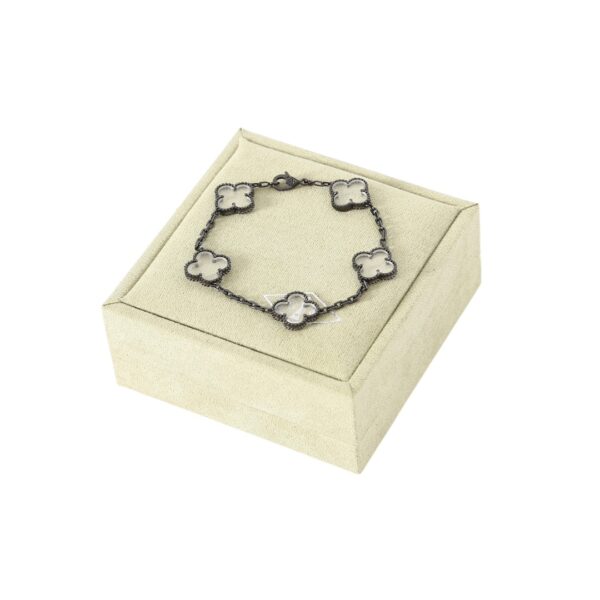 Accessories - 图片 4