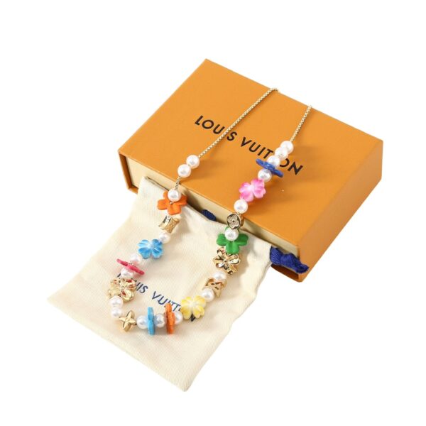 Accessories - 图片 3