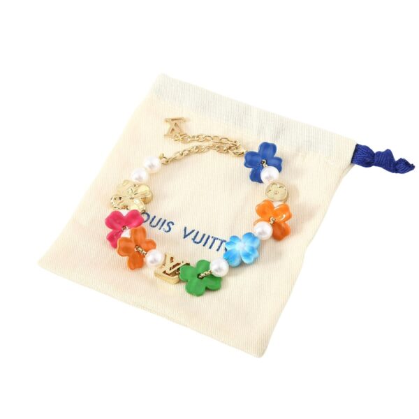 Accessories - 图片 4