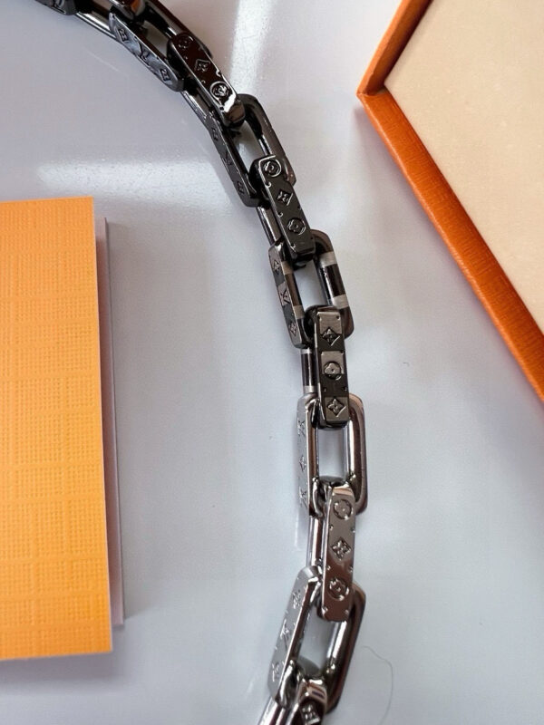 Accessories - 图片 22