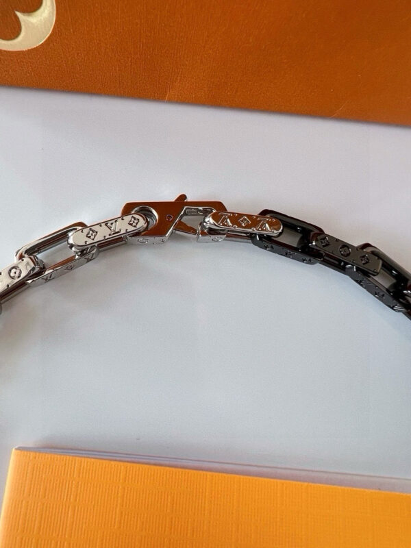 Accessories - 图片 24