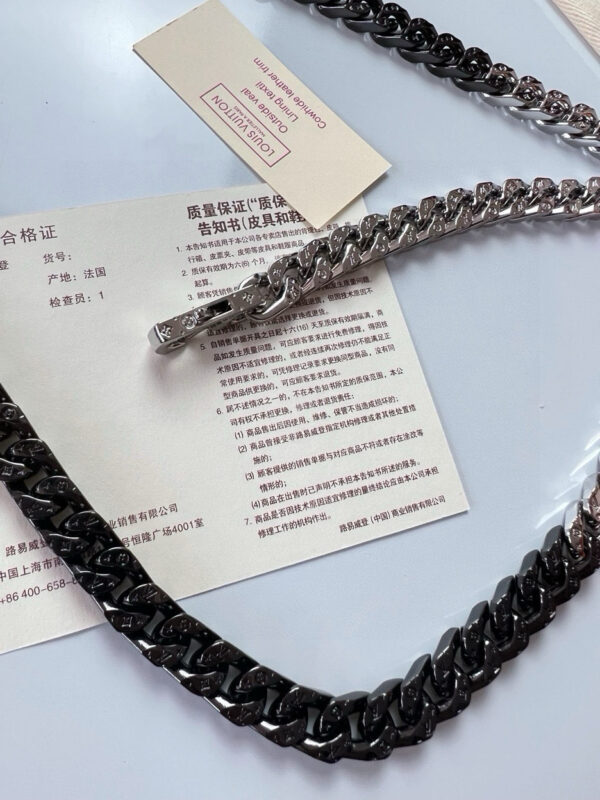 Accessories - 图片 3