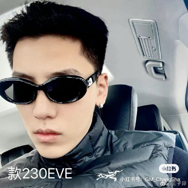 Accessories - 图片 32
