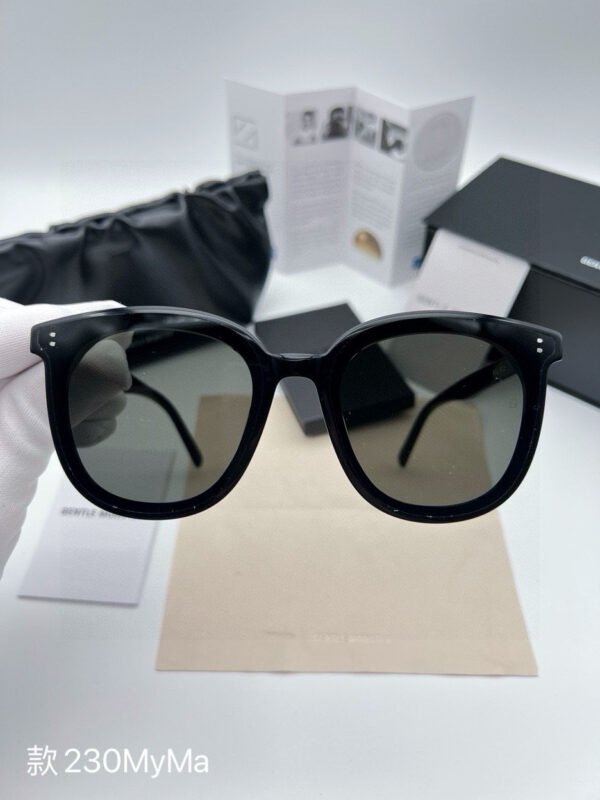 Accessories - 图片 4