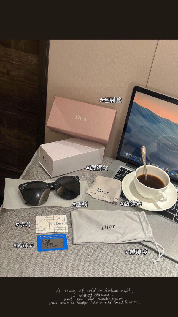 Accessories - 图片 3
