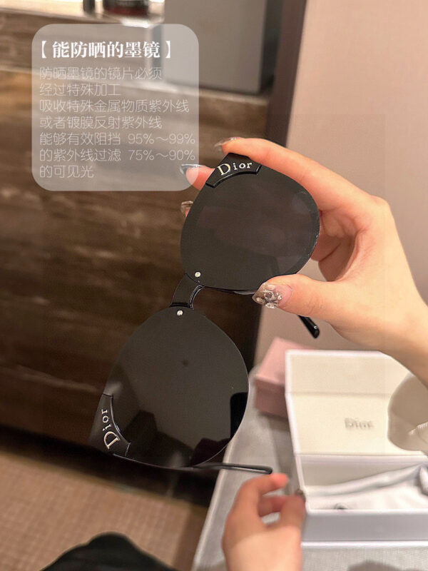 Accessories - 图片 6