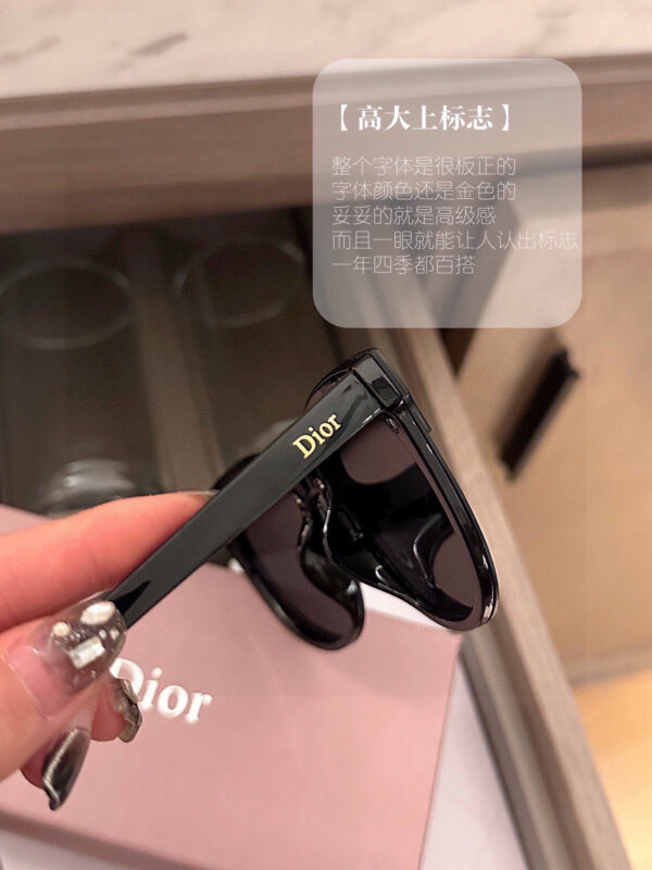 Accessories - 图片 9