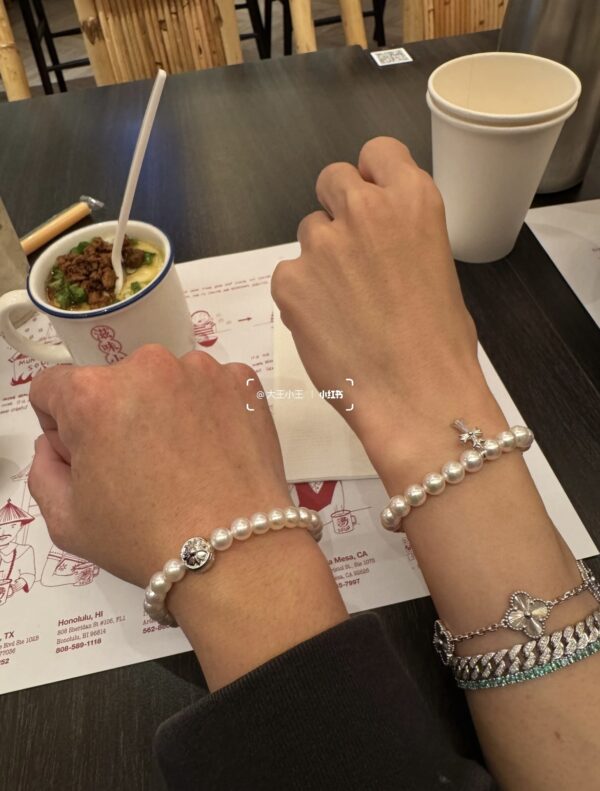 Accessories - 图片 2