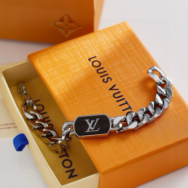 Accessories - 图片 4