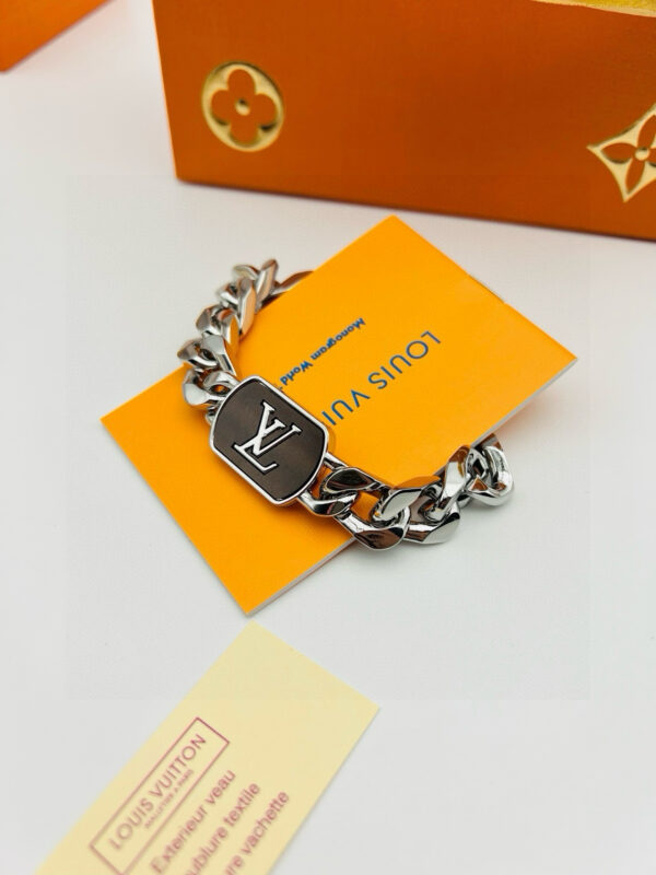 Accessories - 图片 6