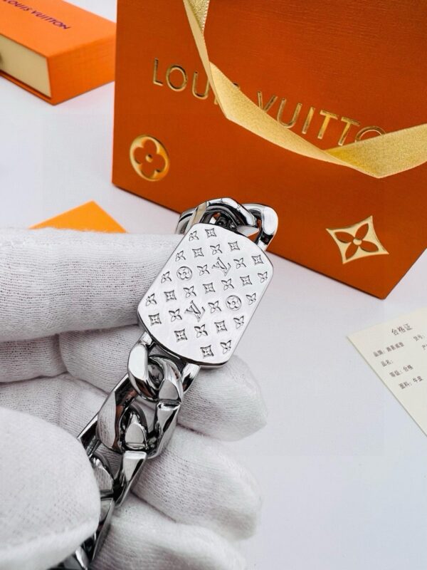 Accessories - 图片 8