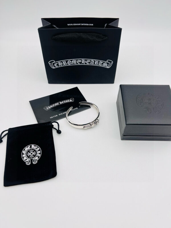 Accessories - 图片 3