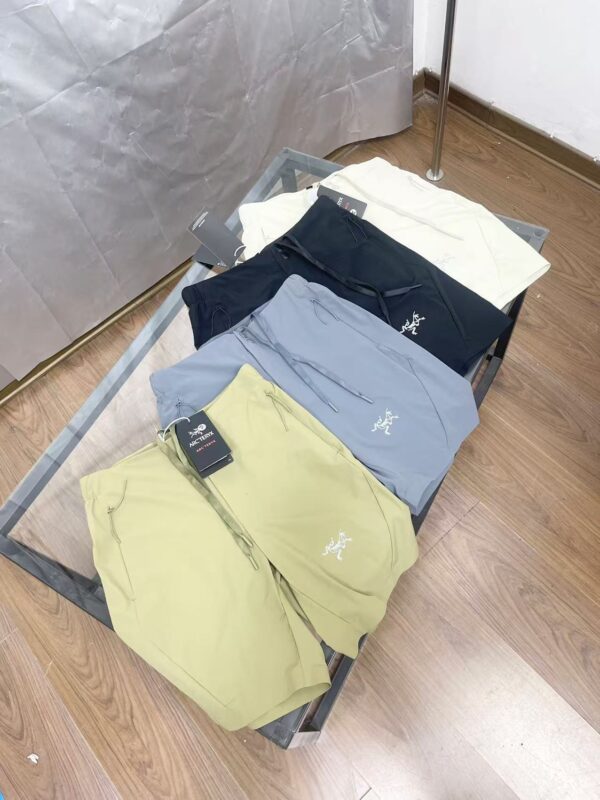 Shorts - 图片 2