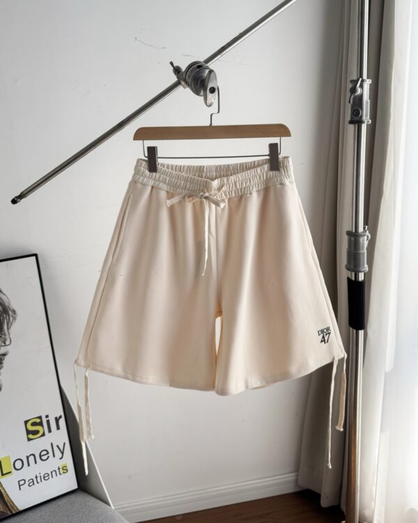 Shorts - 图片 3