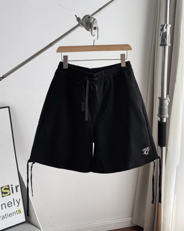 Shorts - 图片 4