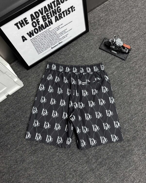 Shorts - 图片 3