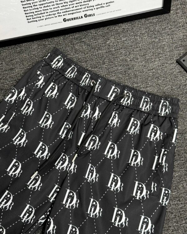 Shorts - 图片 6