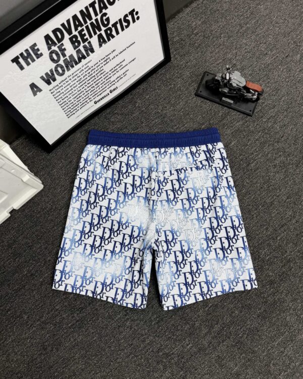 Shorts - 图片 3