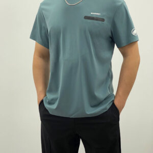 short sleeves