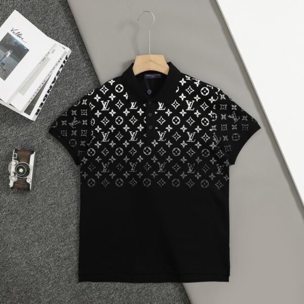 short sleeves