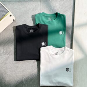 short sleeves